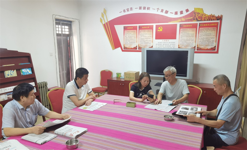 人民大廈“下沉”基層   為退休職工“*”服務(wù)